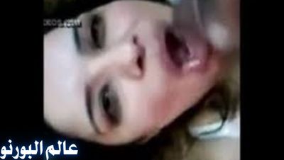 سكس شرموطة مصرية بتمص زب عشيقها وبتقوله كلام سكسي